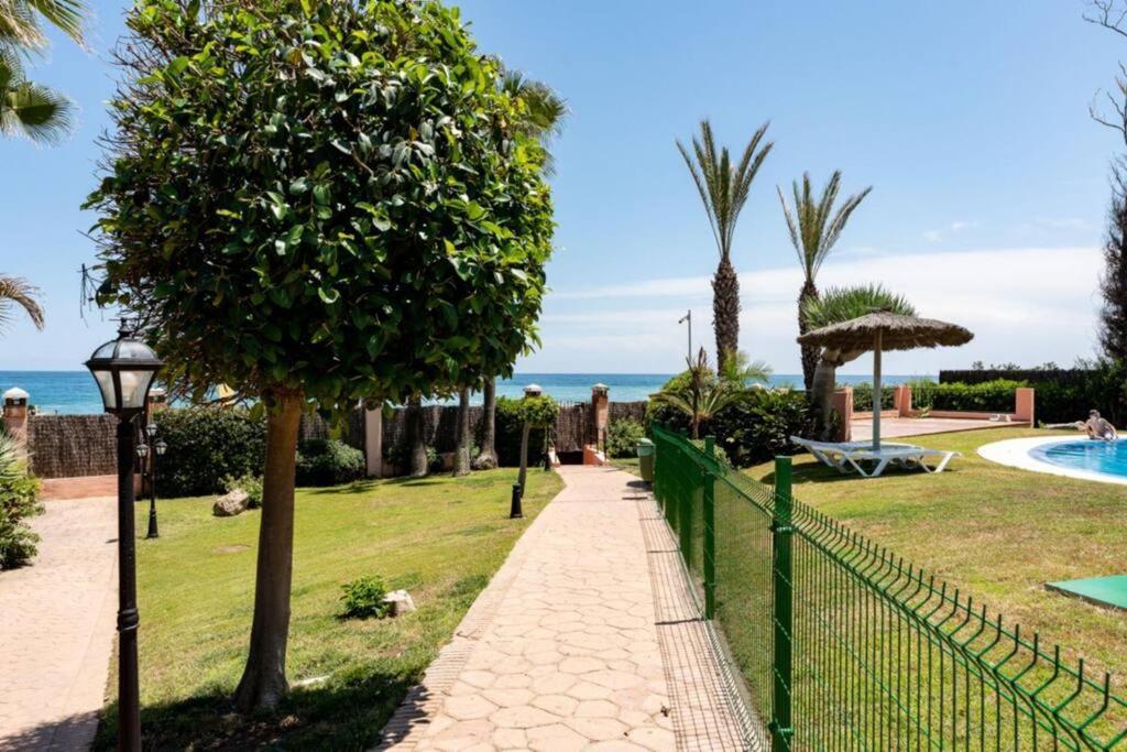 Ct 240 - Beachfront Apartment -Don Juan 马尼尔瓦 外观 照片